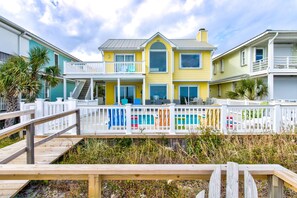 Dolphin Run-large-002-065-Back of House-1500x999-72dpi