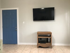 New Smart TV and DVD player