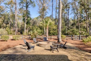 Firepit with 6 Adirondack chairs