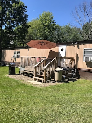 Large back porch (for privacy)