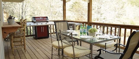 Outdoor living- Highlands at its best
