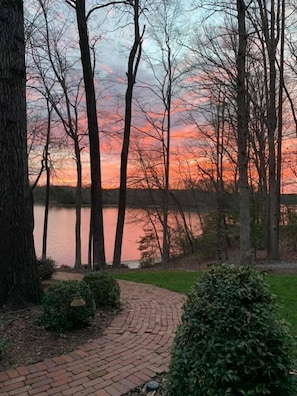 Beautiful Sunrise over the lake!