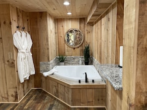 Private spa tub