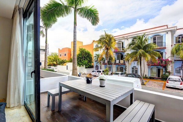 Balcony with table and chairs
