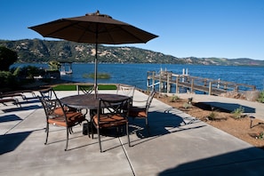Outdoor Patio Overlooking Clear Lake And Clear Lake Oaks In The Distance.