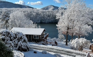 Enjoy the winter at the lake with a fire and good cup of coffee or wine! 