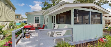 Millsboro Vacation Rental | 2BR | 1BA | 1 Step to Enter