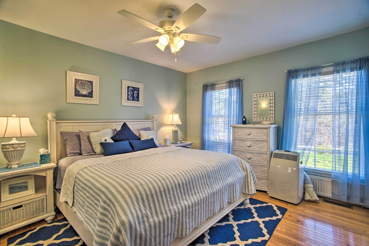 Cape Cod Home w/ Fire Pit & Grill: 1 Mi to Beach!