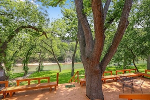 Picturesque views of the Guadalupe River right in the backyard