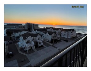 Late Aug. -- May 1st , you can see sunrise  over the ocean from the bedroom