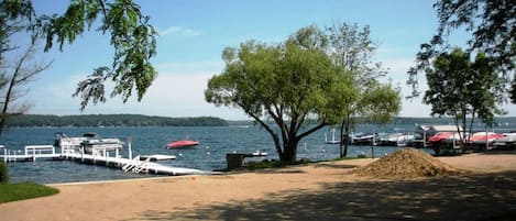 Abbey Springs Beach 