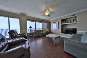 Gulf front living room.