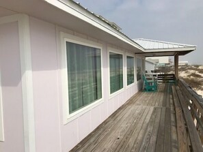 Beachside Deck