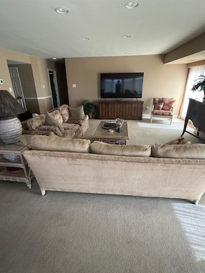 ,Living Area,
