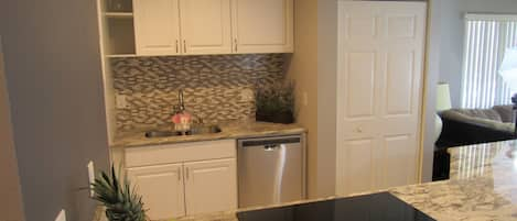 Cook a wonderful meal in this beautiful kitchen which has all new appliances.