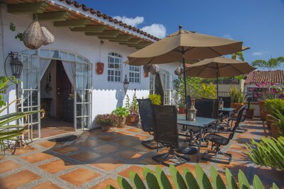 Vista al mar - En el corazón del casco antiguo - Casa Romance Escondido