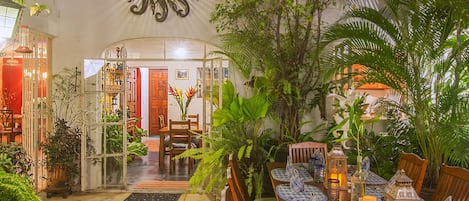 PATIO INTERIOR from the pool/Jacuzzi, background kitchen/living room