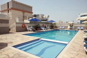 Utomhuspool