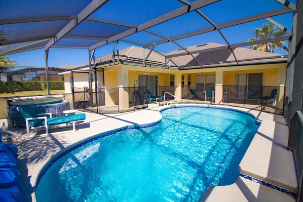 Swimming Pool and Hot Tub