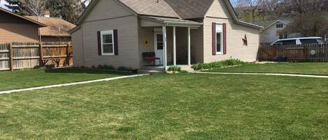 GREAT, newly remodeled home in downtown Cody, WY- with fenced yard!