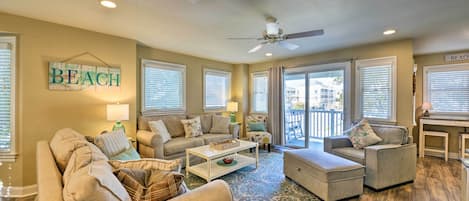 Wildwood Vacation Rental Townhome | 4BR | 3.5BA | 2,450 Sq Ft | Stairs Required