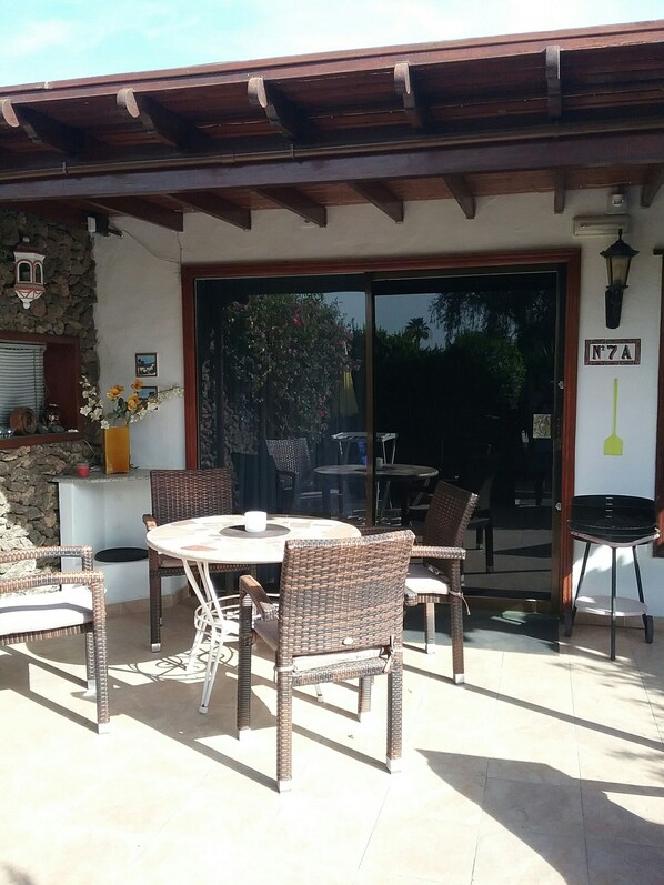 South facing,suntrap