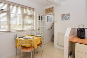  Mulberry Cottage Kitchen and Dining Area. 