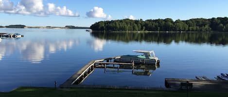 View you'll wake up to!  Few boats on the lake! 