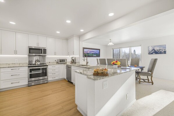 Private kitchen