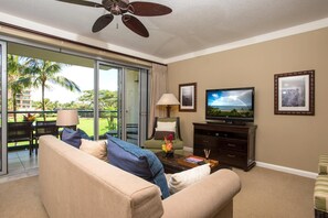 Your home base in paradise?designed for comfort and connection HKH-240