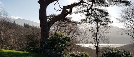 Stunning views of Cader Idris and Mawddach from cottage garden