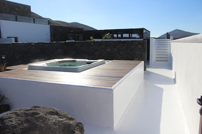 Sea view apartment
