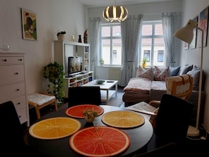 Wohn/Schlafzimmer