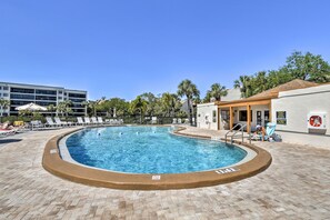 Community Pool | Carport Parking (1 Vehicle) | Towels & Linens | Free WiFi