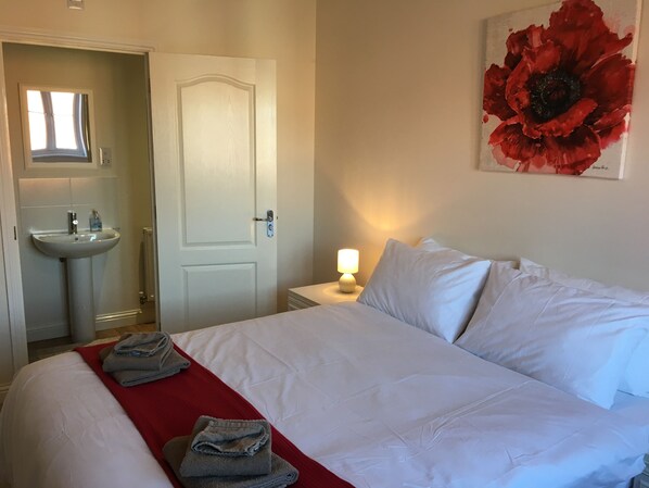 Beautiful Ensuite 