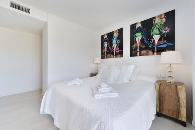 Beautiful luxury apartment near the Marina of Eivissa, Ibiza