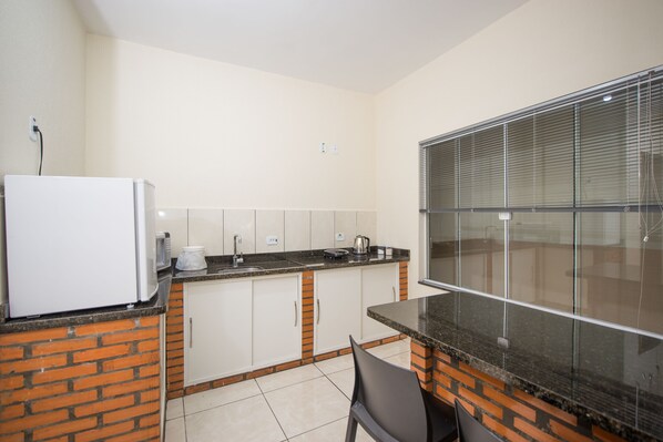 Private kitchenette