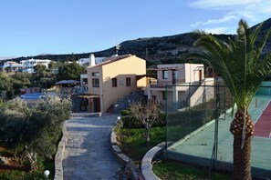 Villa Gloria Deluxe and Villa Gloria Junior general view