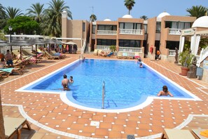 Utomhuspool