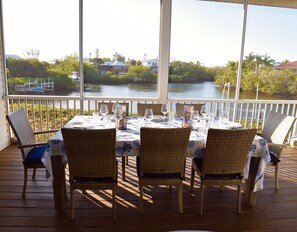 Outdoor dining