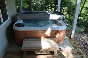 Hot tub perfect for relaxing after a long day