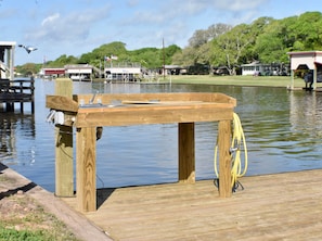 Fish Cleaning Station