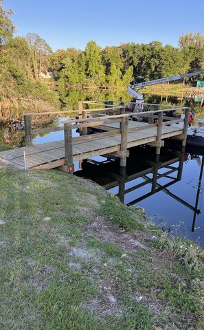 New dock completed April 2023 over the lake! 