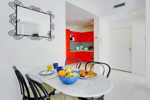 Dining-Kitchen