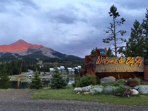 A summers view of Lone Peak.