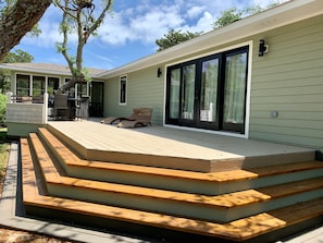 Side Deck and Screened Porch