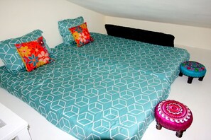 Loft with Memory Foam Mattress
