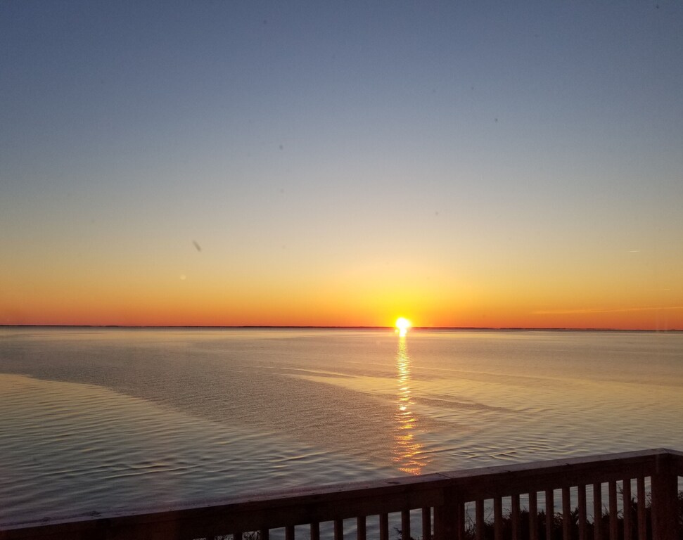 Stunning Views from Waterfront Log Cabin With Fireplace On ...