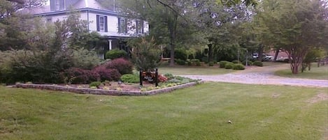 Beautifully Landscaped 5 Acre Setting, Walking and Biking