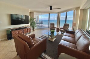Ocean Front Living room